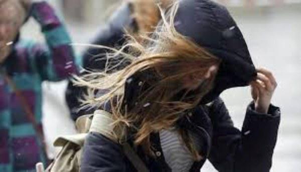 12 consejos para cuidar tu piel del frío que te encantaran - Protégete del viento