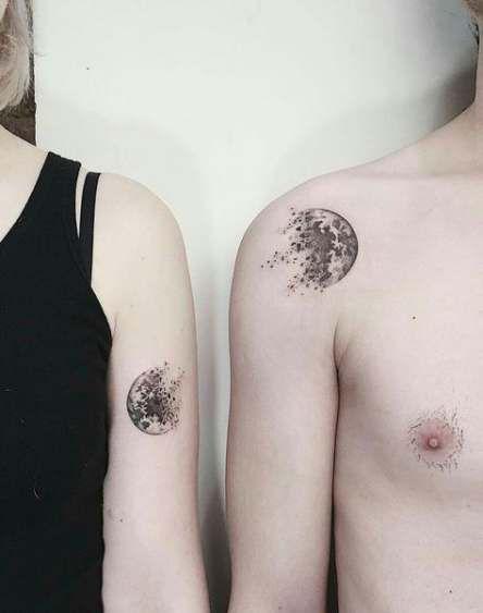 Tatuajes en pareja para San Valentín - Lunas