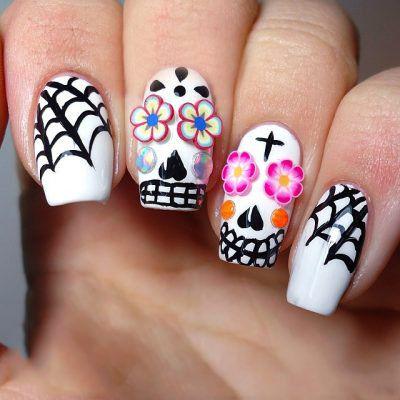 Diseños de uñas para Día de Muertos