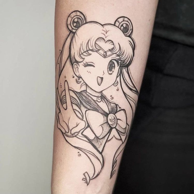 ideas de tatuajes en el brazo para chicas - Sailor Moon