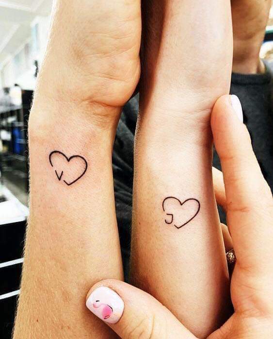 Tatuajes para parejas pequeños y su significado