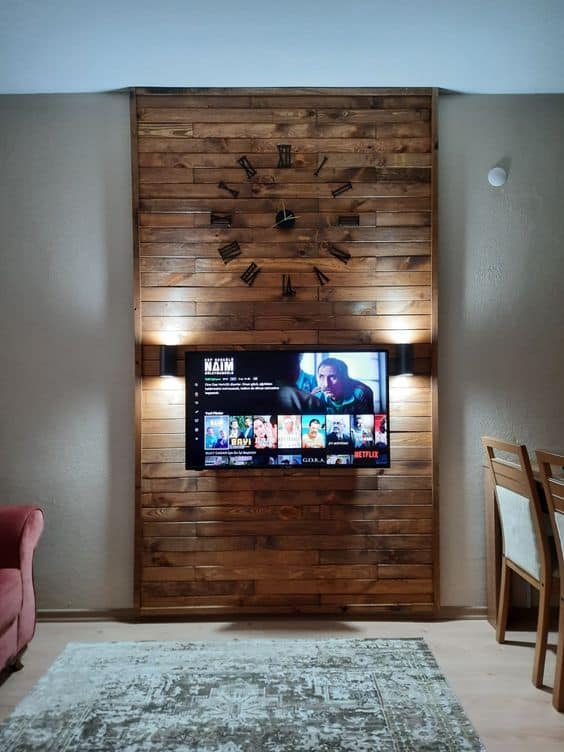 Ideas para decorar un cuarto pequeño de TV - Madera cálida