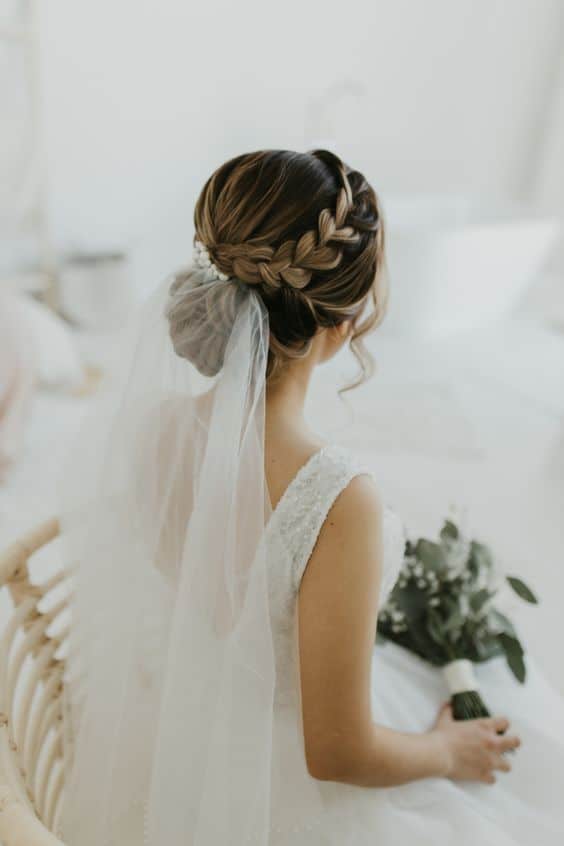 Peinados de novia sencillos y elegantes - Trenzas