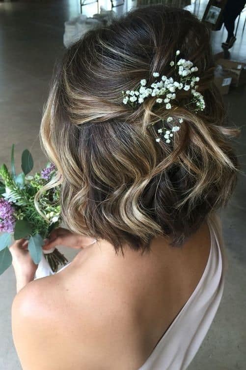 Peinados para boda cabello corto - Semirecogidos