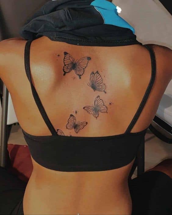 Tatuajes para mujeres en la espalda y su significado - Mariposas