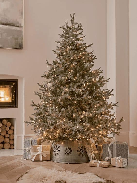 Ideas de cómo decorar el árbol de navidad elegante - Temático