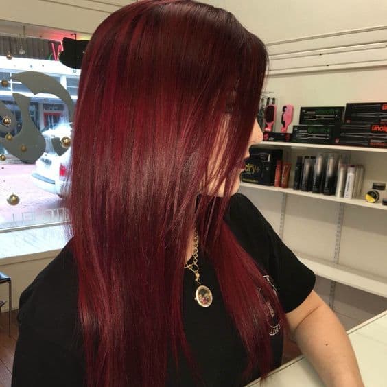 Color de pelo rojo vino oscuro - Luces rojas
