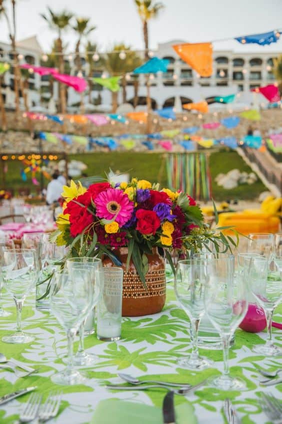Centros de mesa para fiesta mexicana - Unas Coronas