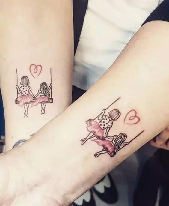 Tatuajes de madre e hija - Chiquitos y sencillos
