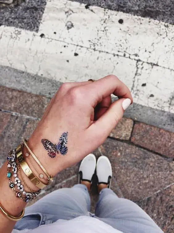 Tatuajes de mariposas pequeñas - Sencillo