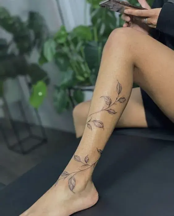 Tatuajes en la pierna para mujer - Muslo
