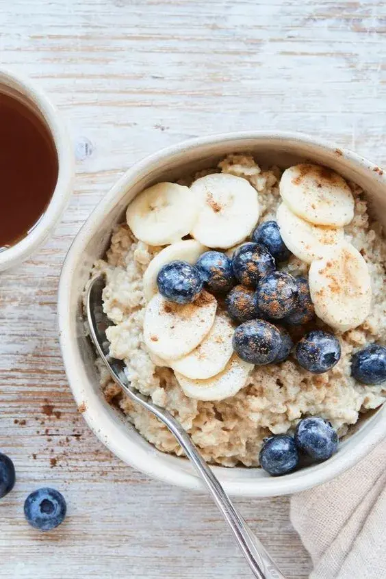 7 ideas para desayunar rápido, fácil y con pocas calorías - Papilla de avena