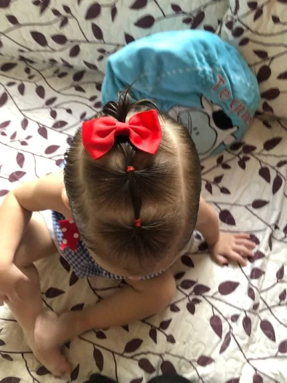 Peinados para bebés con ligas - De colores